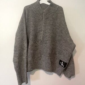 Calvin Klein Grey Knit Pullover